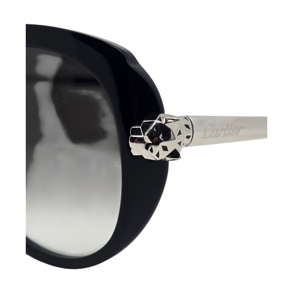 Sophisticated Black CARTIER Sunglasses - Picture 1 of 10